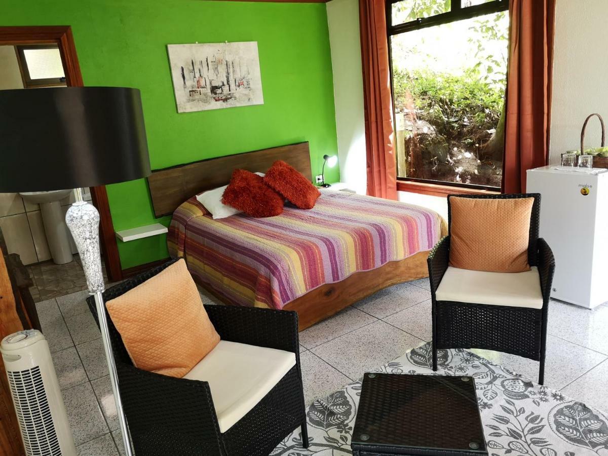 Bed & Breakfast La Guayaba Monteverde